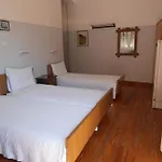 Hotel Bretagne Loutráki